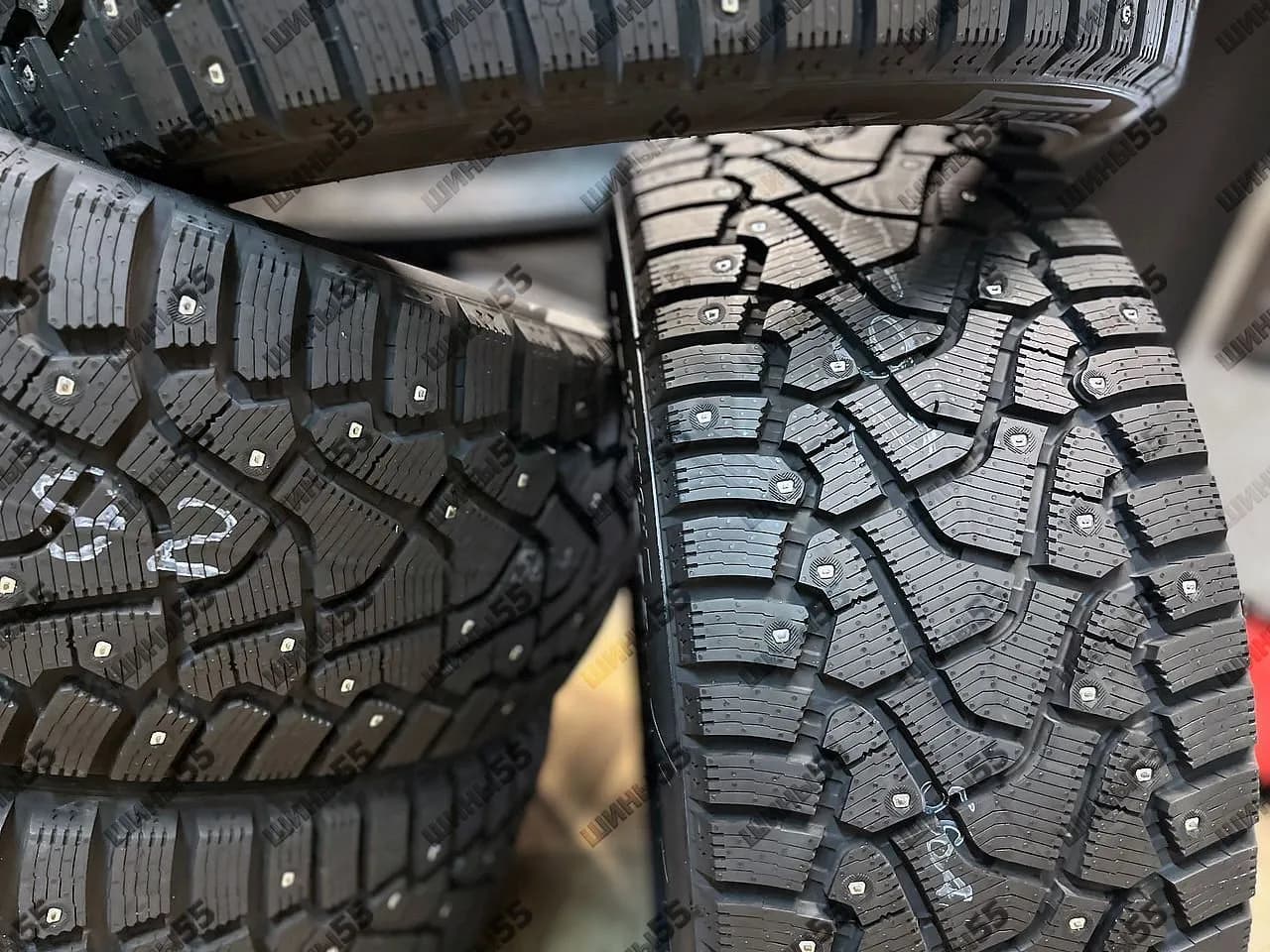 275/40R22 Pirelli IceZero (108H)