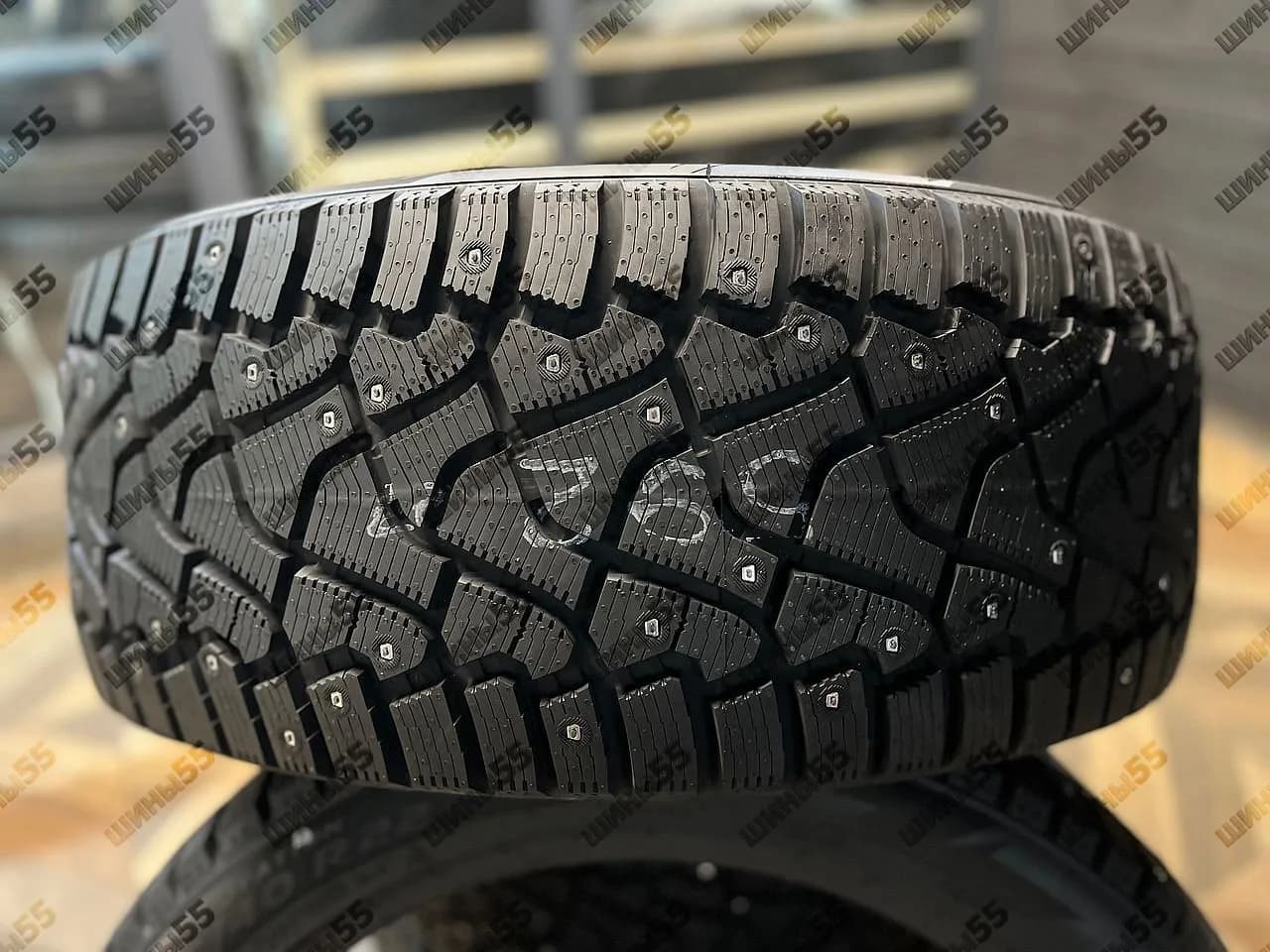 275/40R22 Pirelli IceZero (108H)