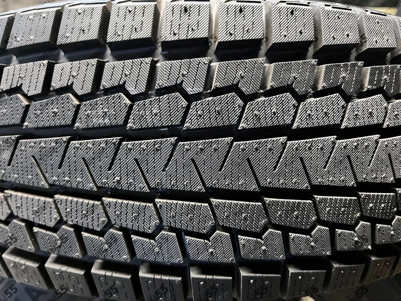 235/65R18 Yokohama IceGuard G075 (106Q) (пр-во Япония)
