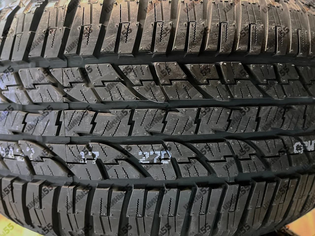 285/50R20 Yokohama Geolandar A/T G015 (112H)