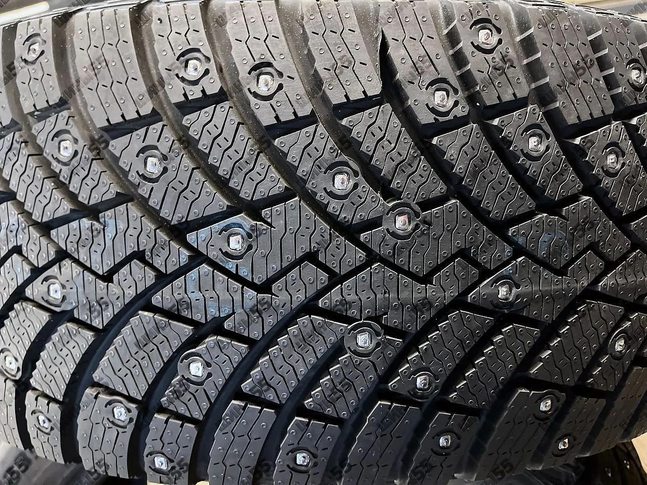 235/55R19 Pirelli Scorpion Ice Zero 2 (105H)