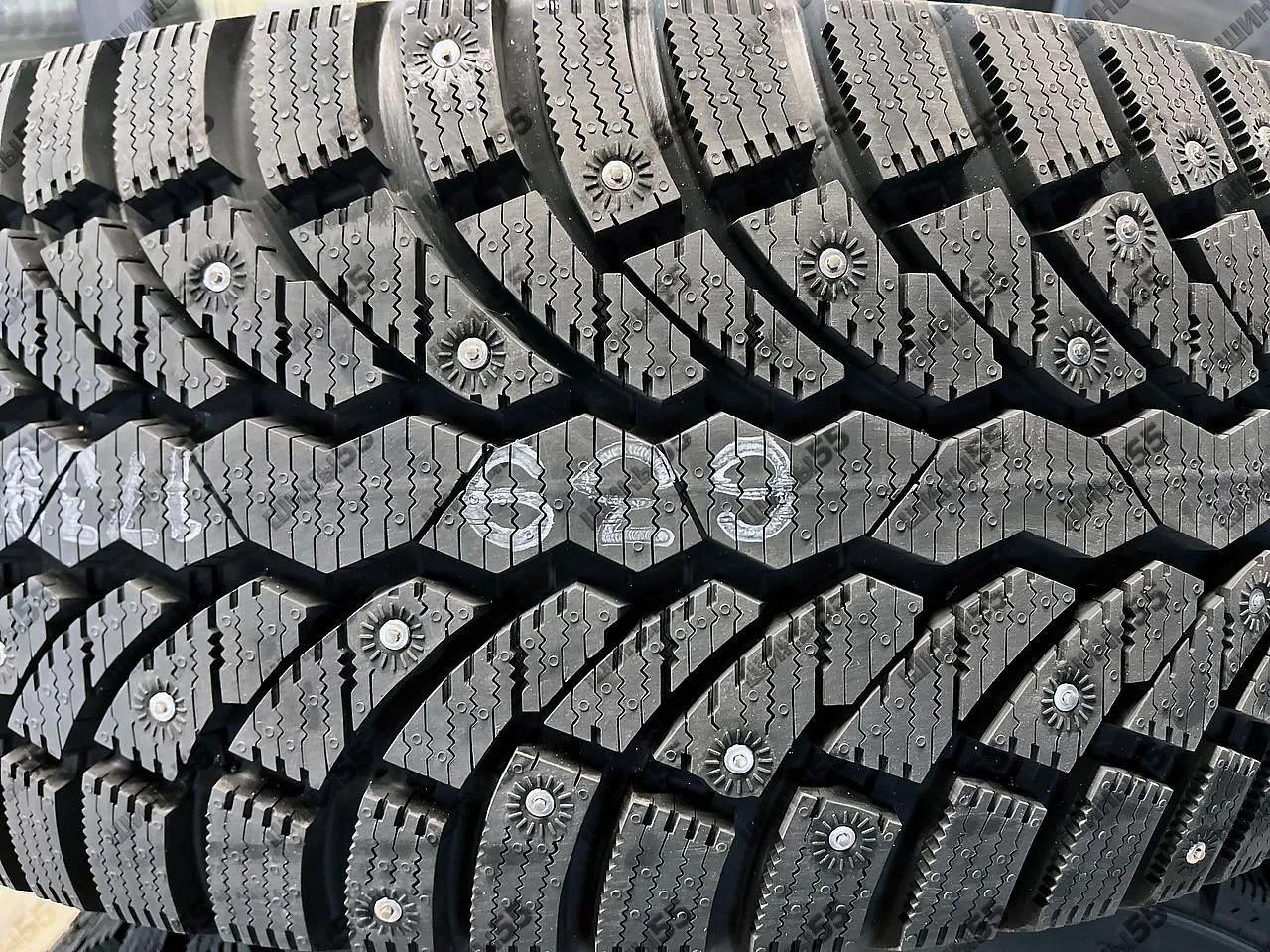 235/60R18 Pirelli Formula Ice (107T)