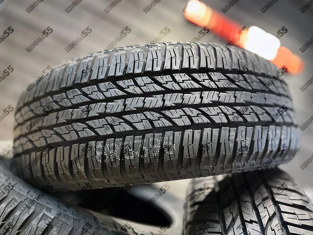 235/60R18 Yokohama Geolandar A/T G015 (107H)