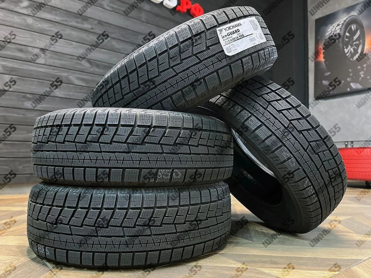 215/65R16 Yokohama IceGuard IG60 (98Q)