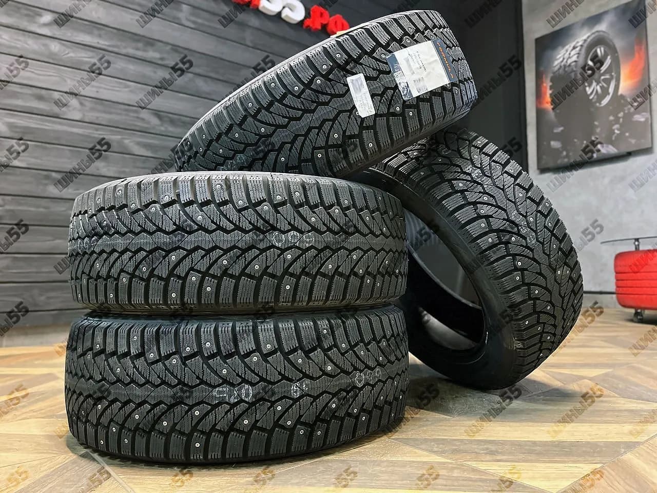 225/55R18 Pirelli Formula Ice (102T)
