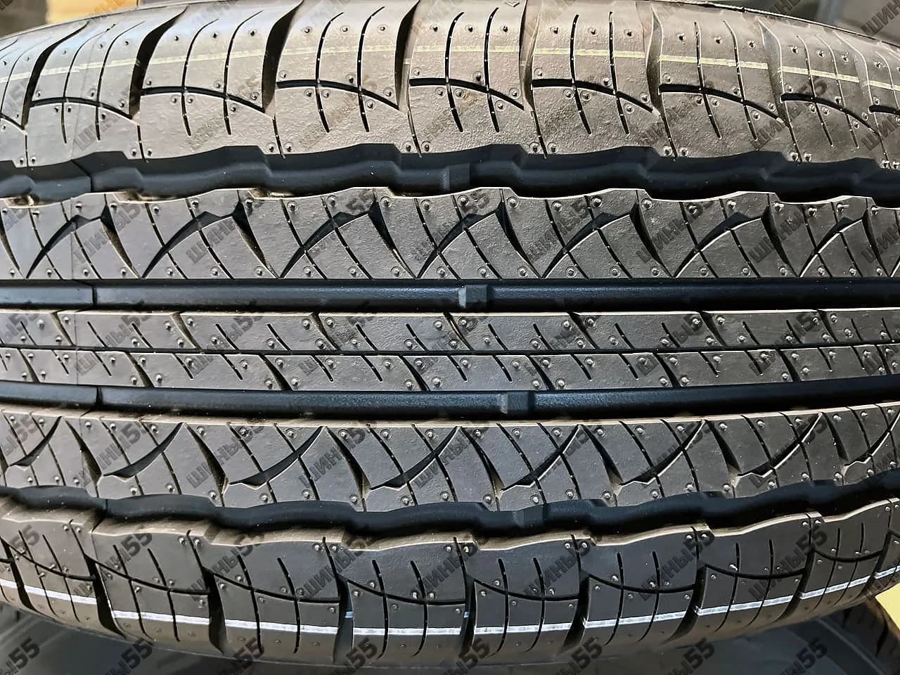235/65R17 Triangle TR259 Advantex (108V)