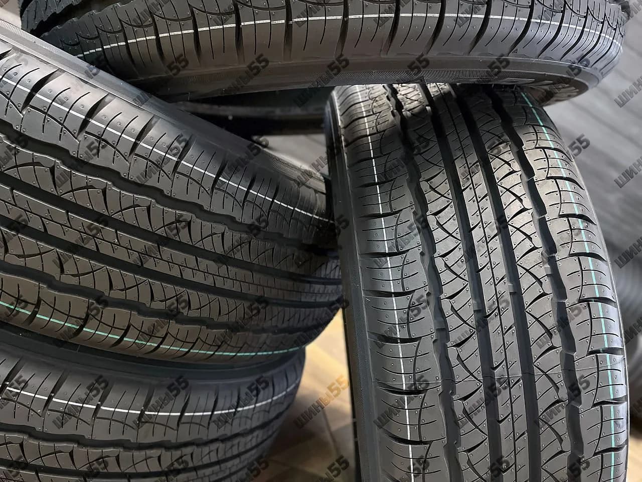 225/60R18 Triangle TR259 Advantex (104W)