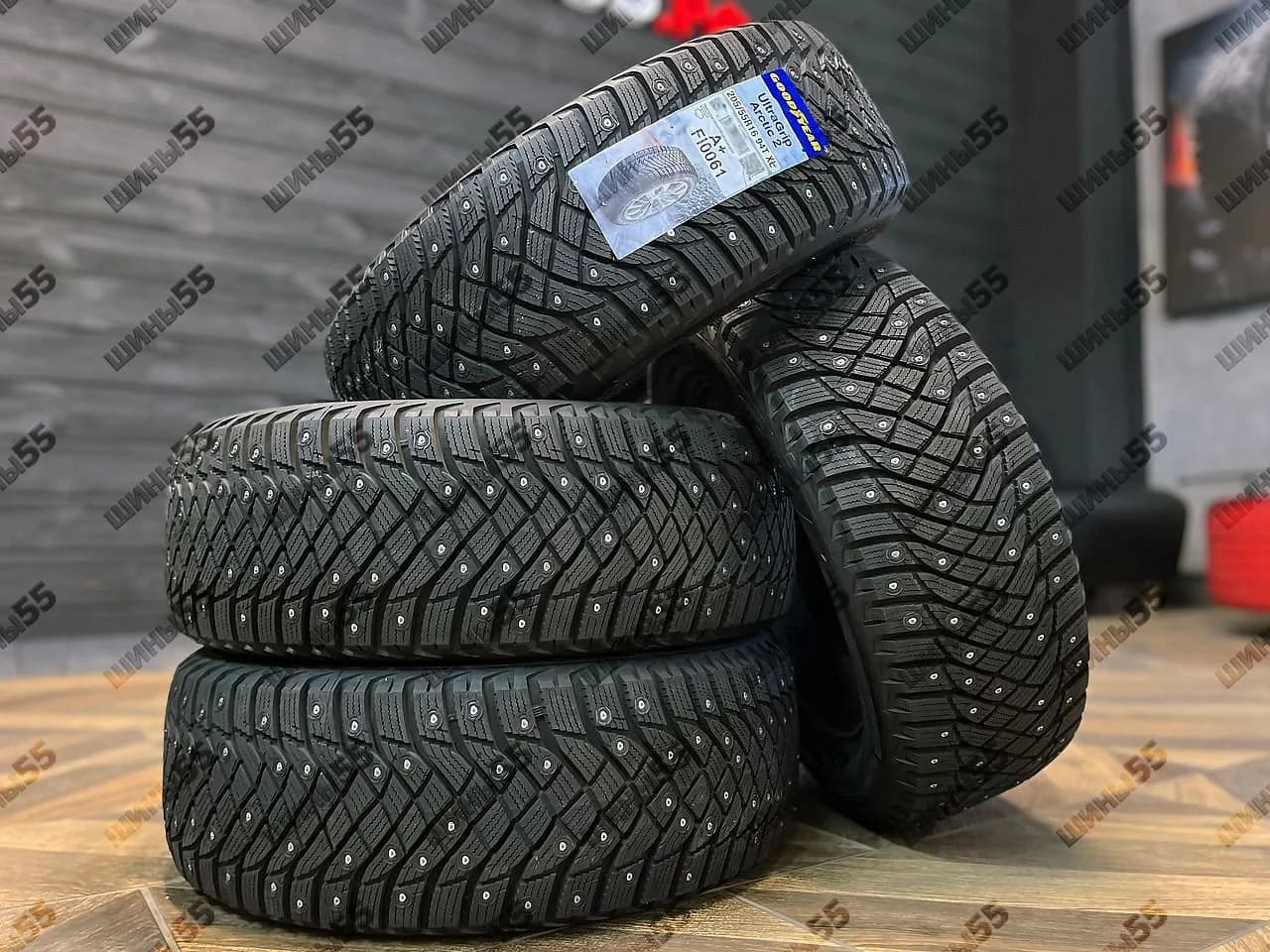 205/55R16 Goodyear Ultra Grip Ice Arctic 2 (94T)