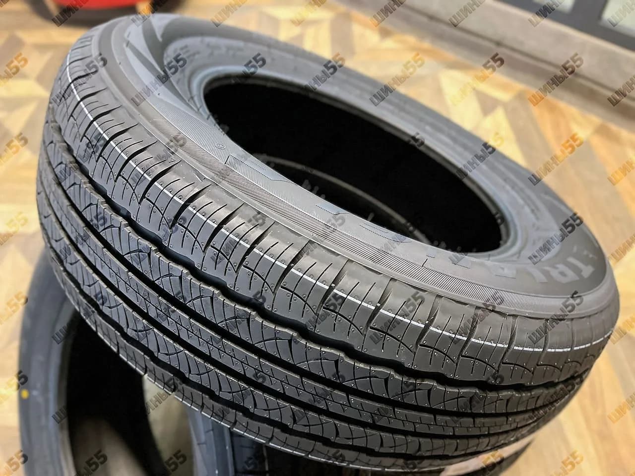 215/65R16 Triangle TR259 Advantex (102V)