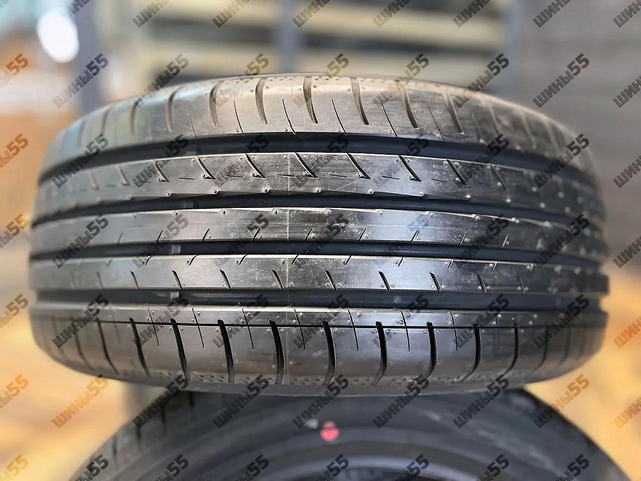 225/45R17 Yokohama BluEarth-GT AE51A (94W)