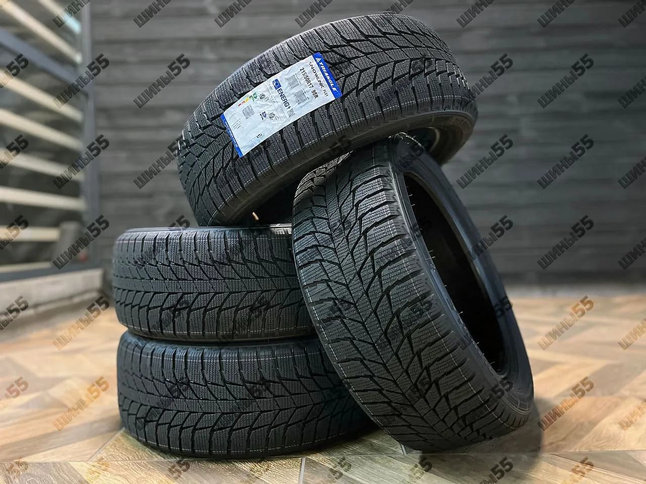 215/50R17 Triangle Trin PL01 (95R)