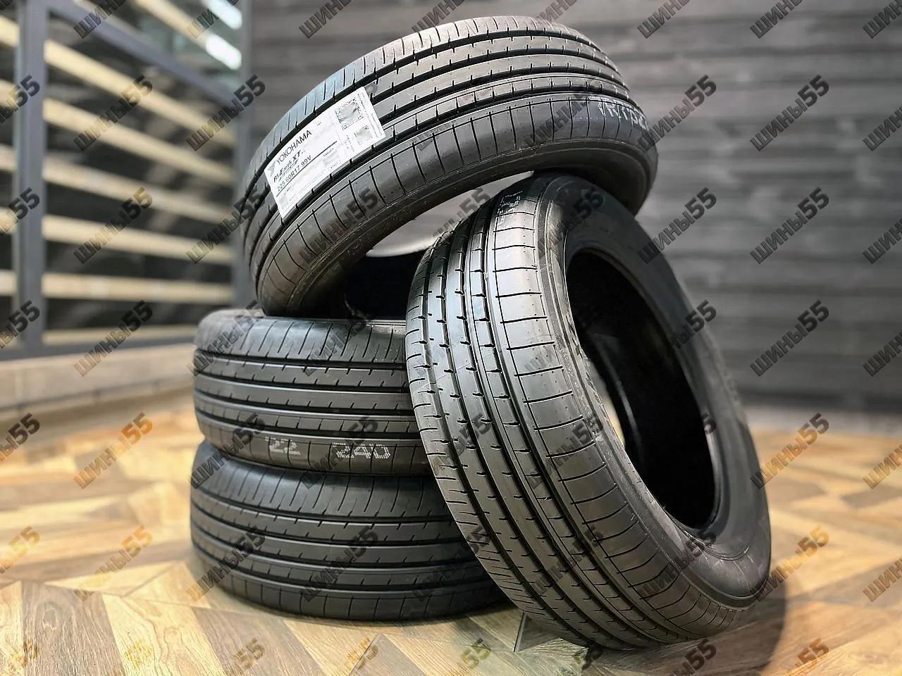 225/60R17 Yokohama BluEarth-XT AE61 (99V)