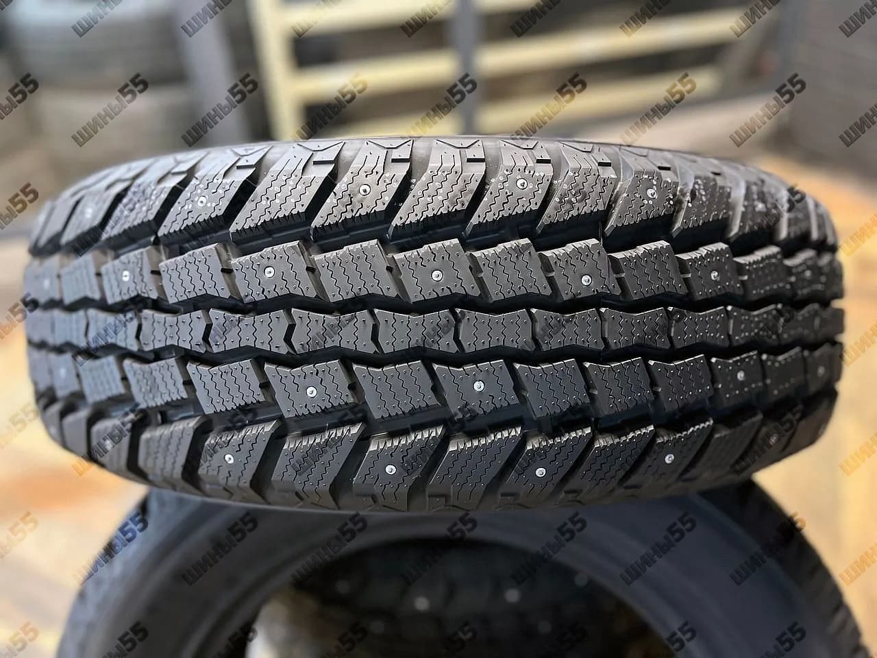 235/65R18 Sailun Ice Blazer WST2 (106T)