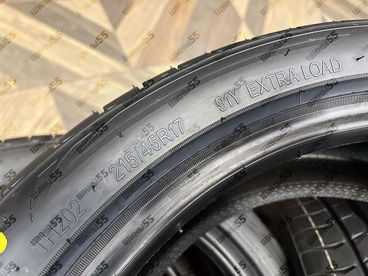 215/45R17 Triangle EffeXSport TH202 (91Y)