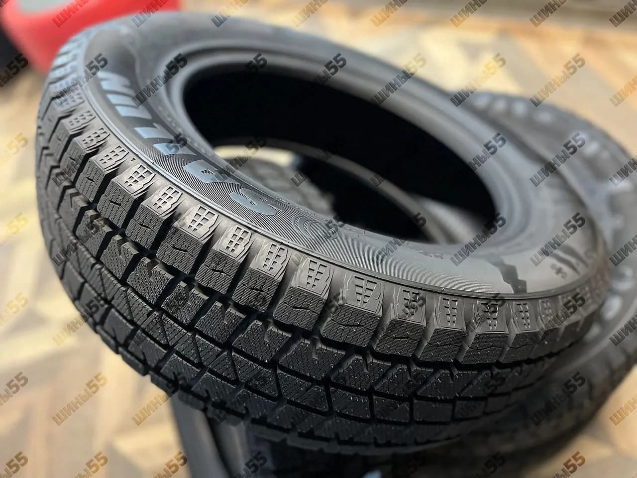 235/65R18 Sailun Ice Blazer Arctic SUV (106T)