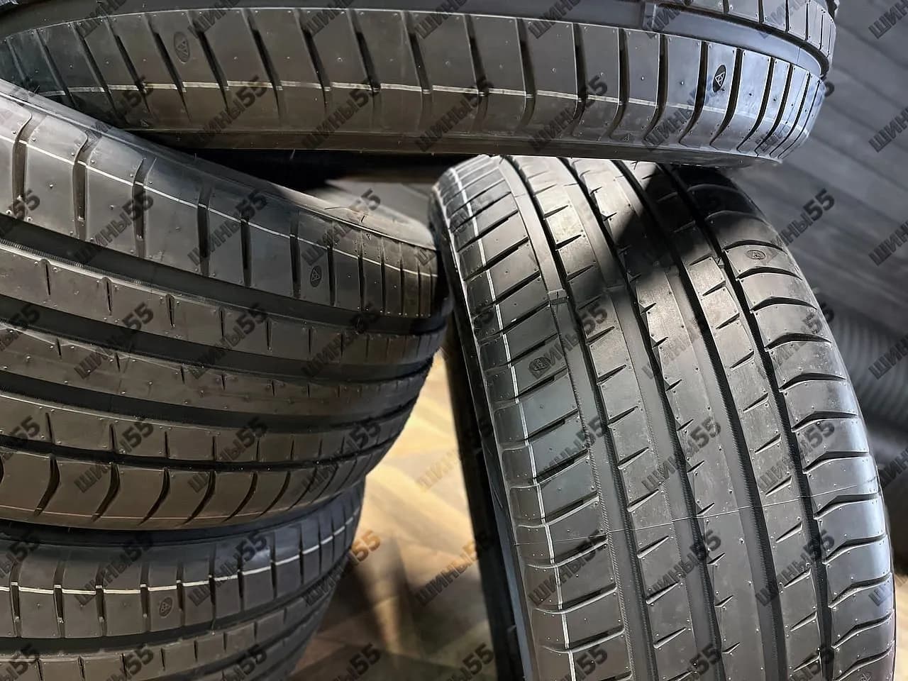255/50R19 Triangle EffeXSport TH202 (107Y)