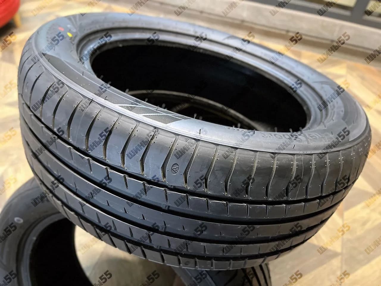 255/50R19 Triangle EffeXSport TH202 (107Y)