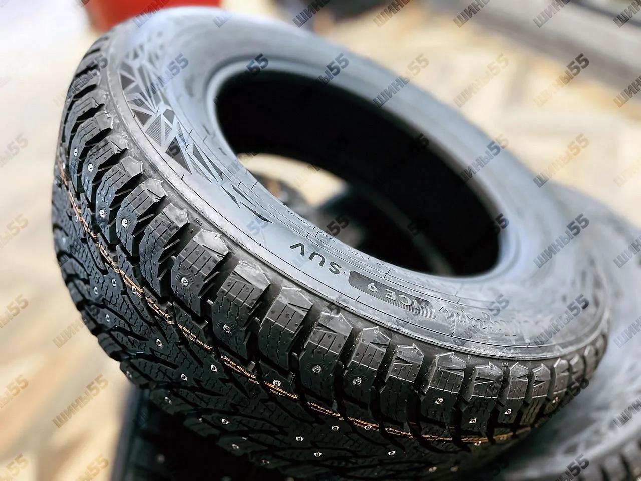 215/65R16 Ikon Autograph Ice 9 SUV (102T)