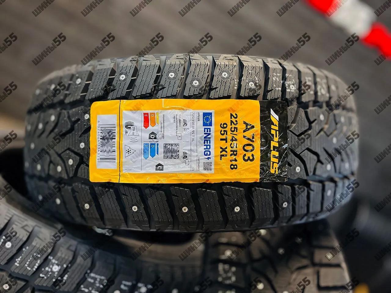 225/45R18 Aplus A703 (95T)