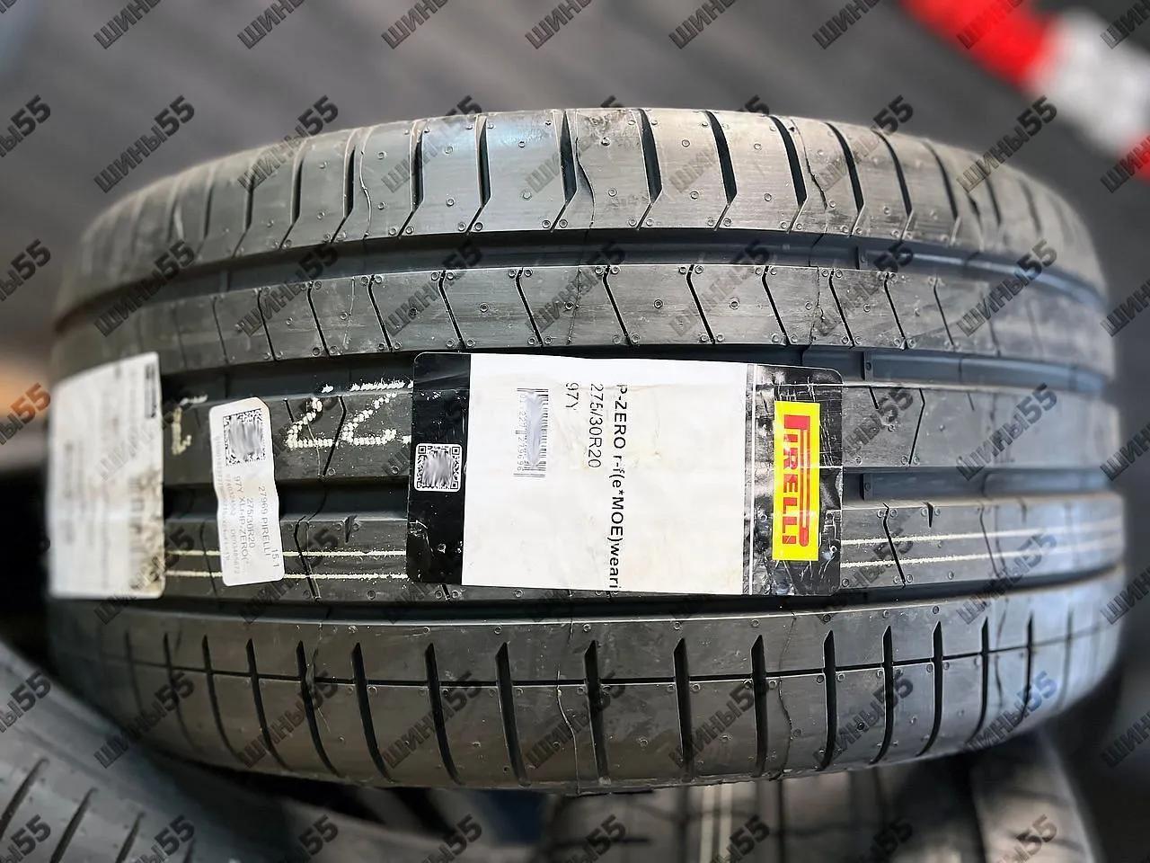 275/30R20 Pirelli P Zero (PZ4) Luxury Saloon Run Flat (97Y)