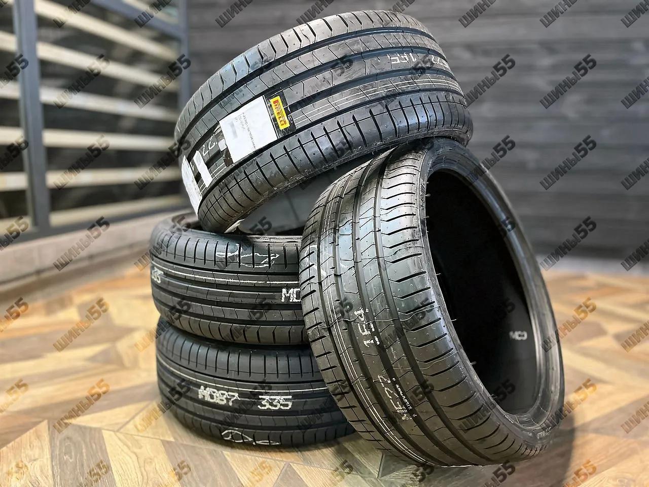 275/30R20 Pirelli P Zero (PZ4) Luxury Saloon Run Flat (97Y)