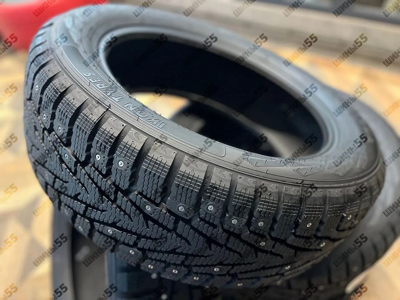 215/55R18 Ikon Character Ice 7 SUV (99T)