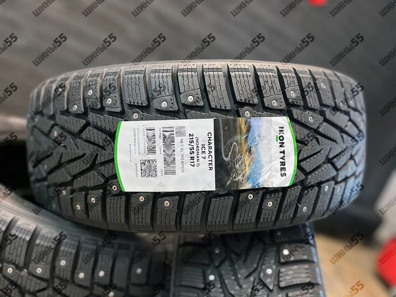 215/55R17 Ikon Character Ice 7 (98T)