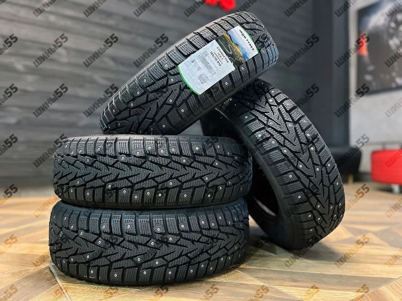 185/70R14 Ikon Character Ice 7 (92T)