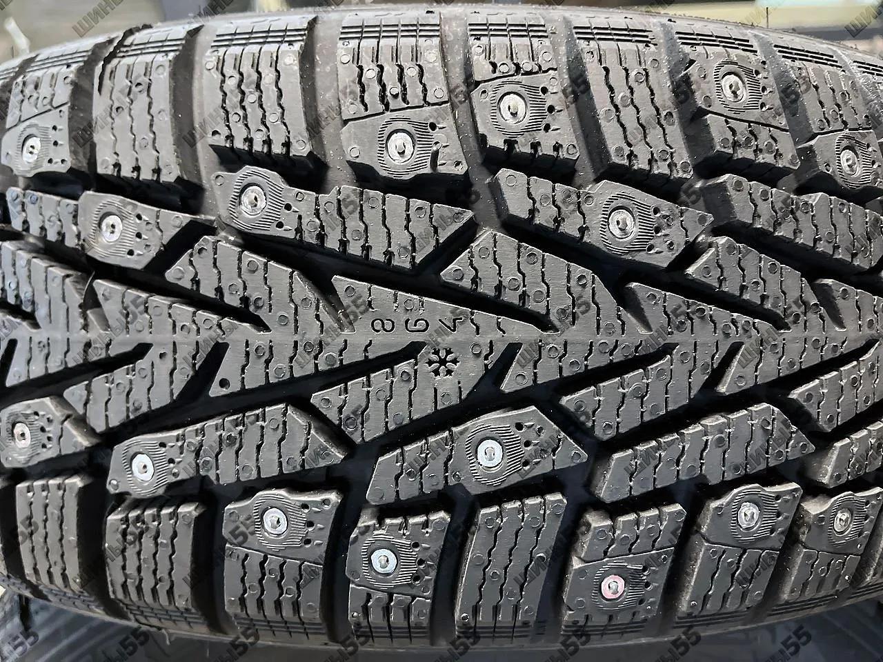 185/65R15 Ikon Character Ice 7 (92T)