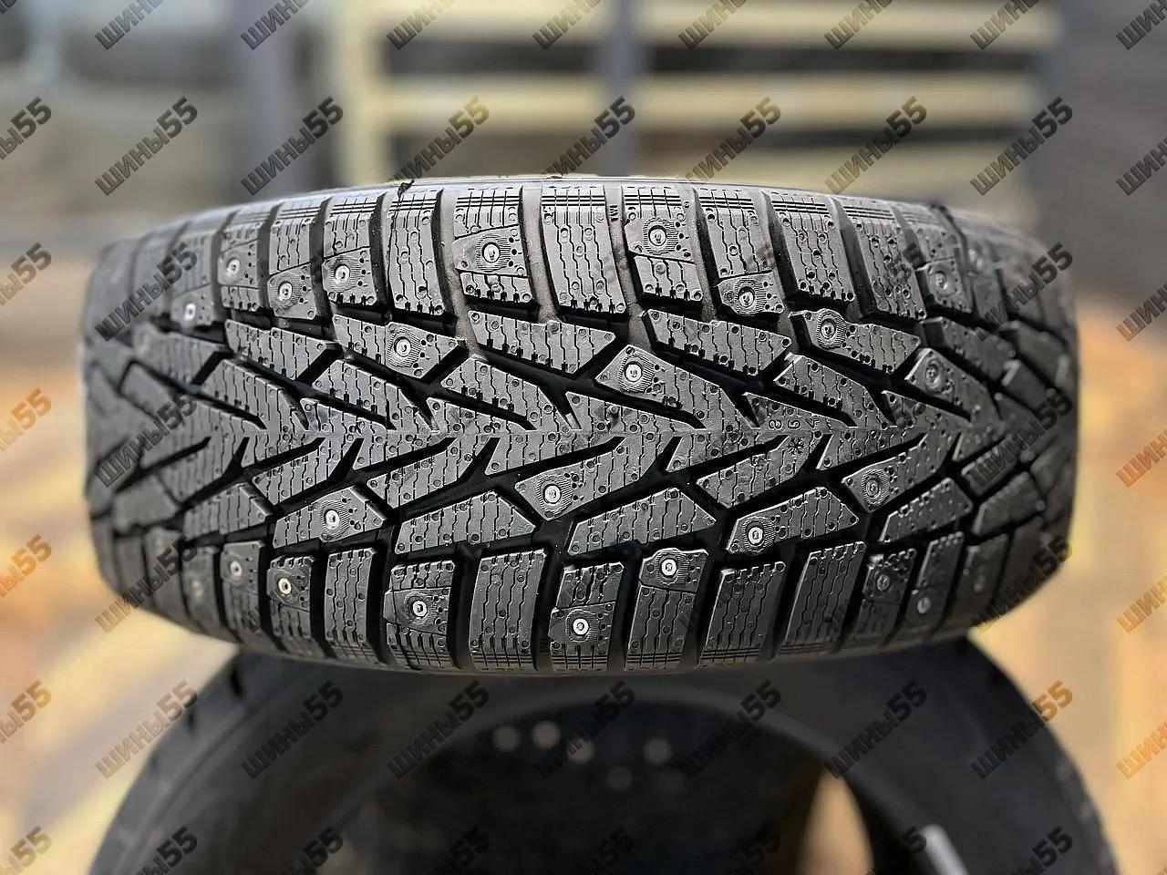 205/55R16 Ikon Character Ice 7 (94T)