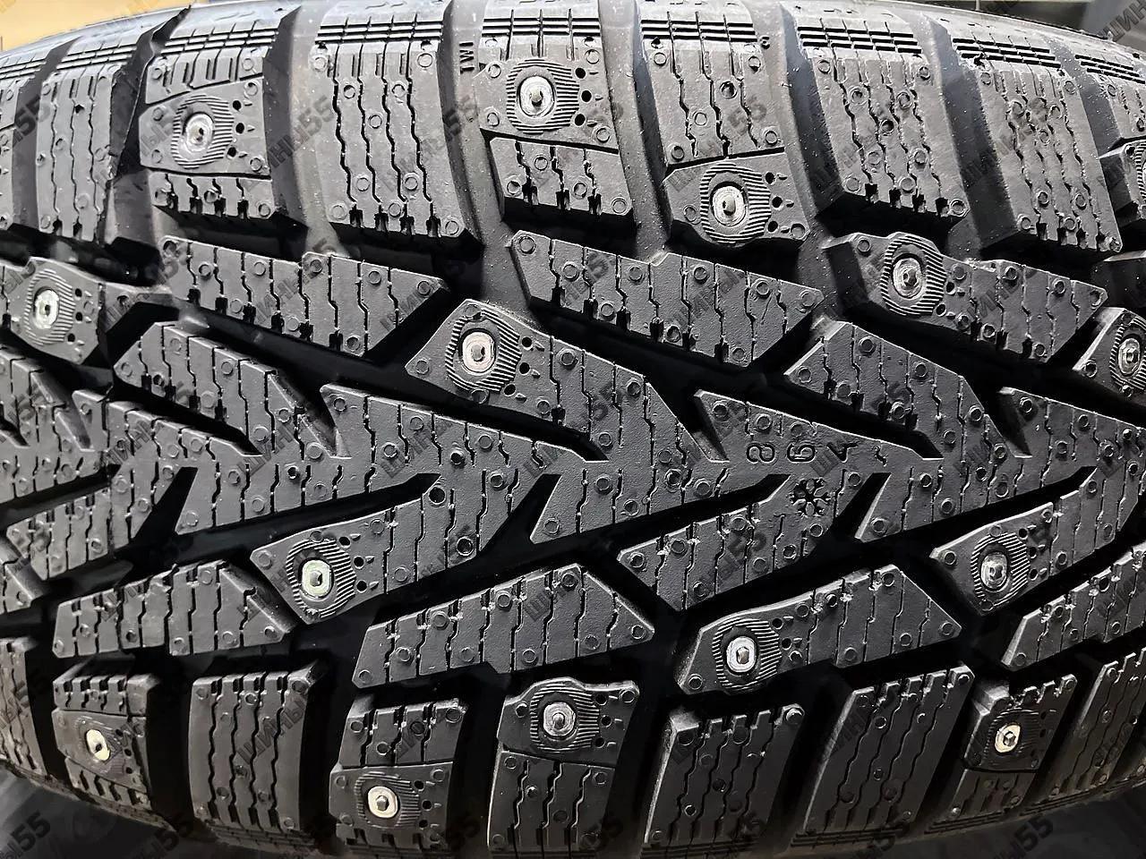 195/60R15 Ikon Character Ice 7 (92T)