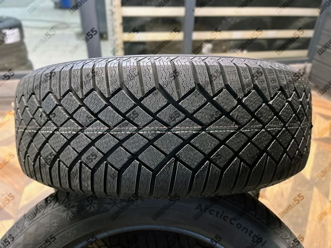 225/55R19 Gislaved ArcticControl (103T)