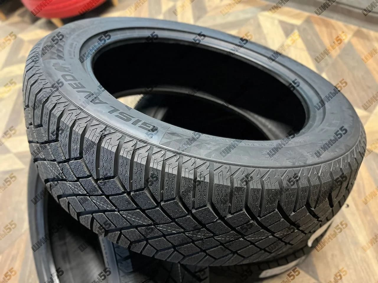225/55R19 Gislaved ArcticControl (103T)