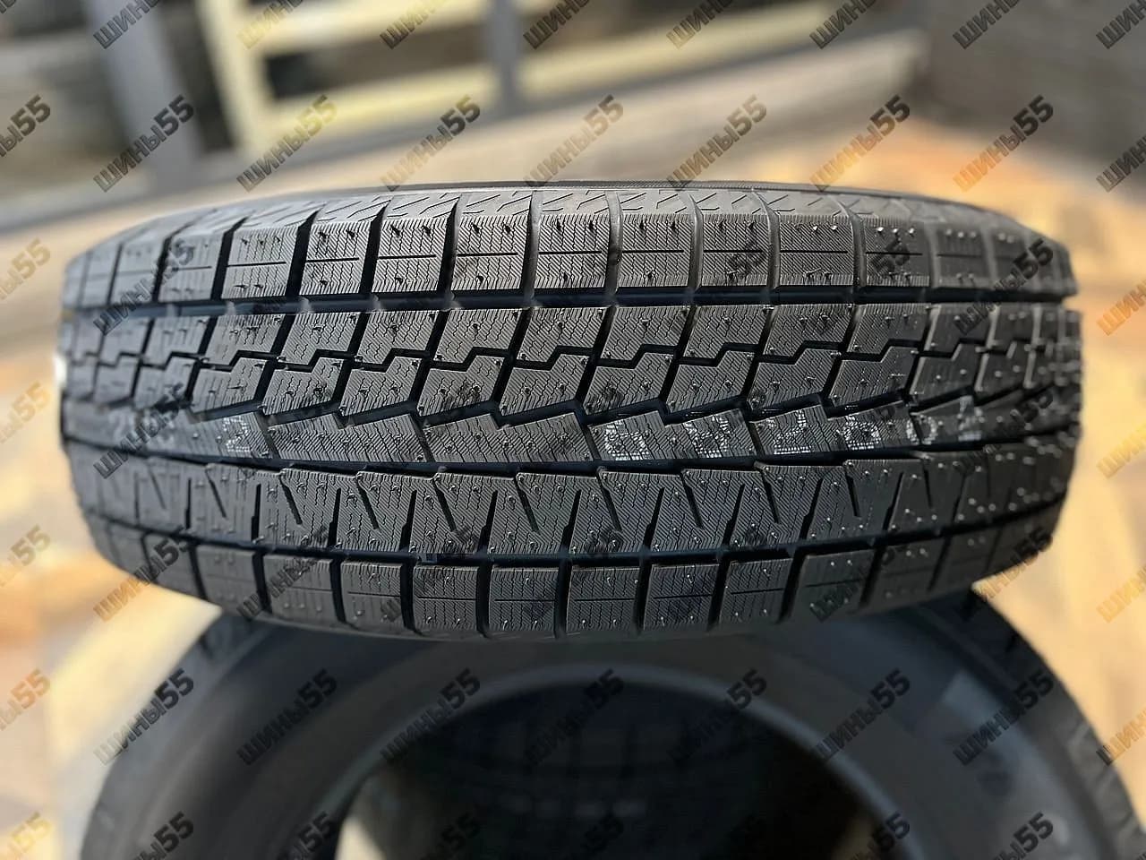 215/65R16 Yokohama IceGuard IG70 (98Q) (пр-во Япония)