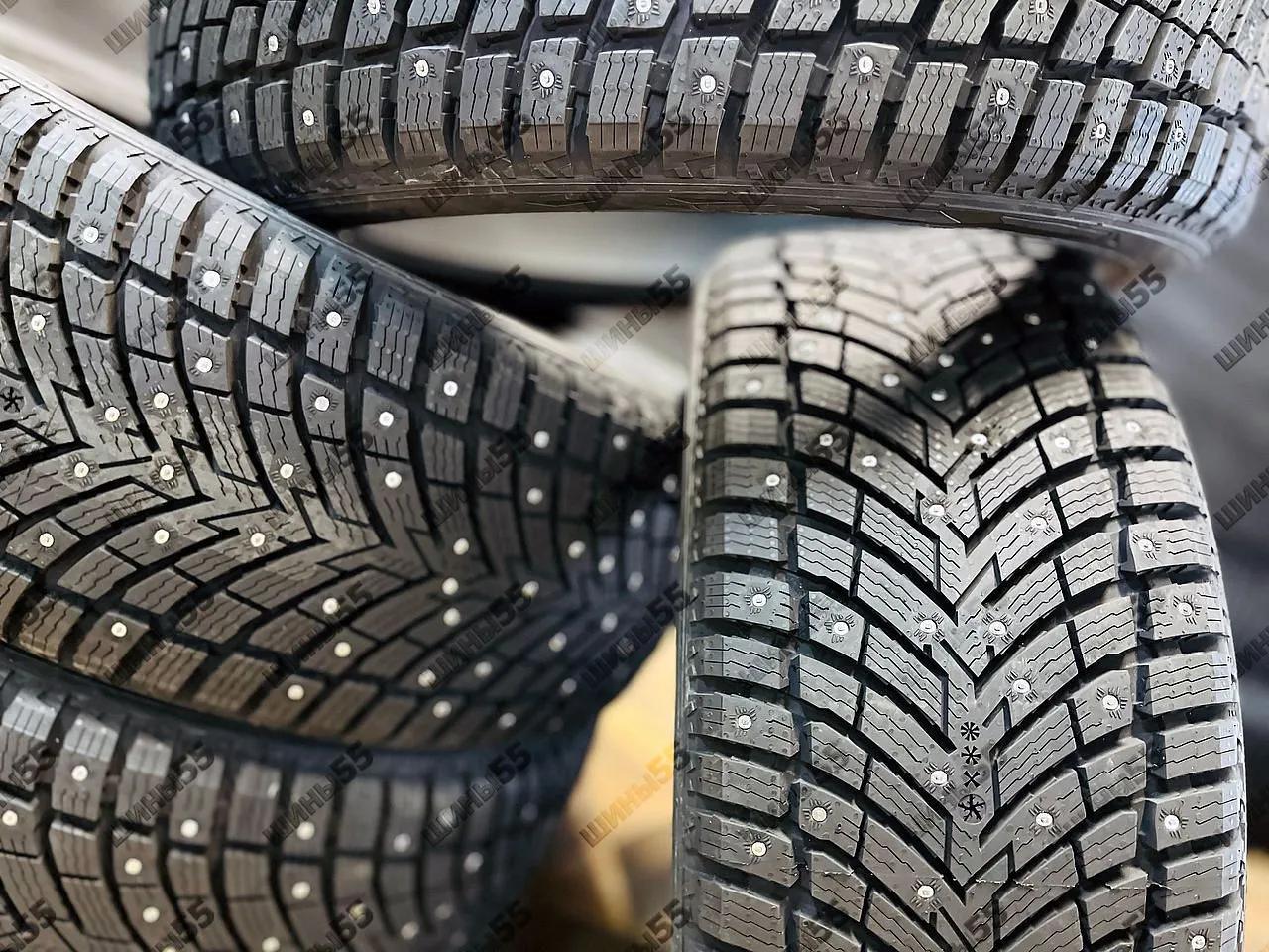 255/45R20 Ikon Autograph Ice 10 SUV (105T)