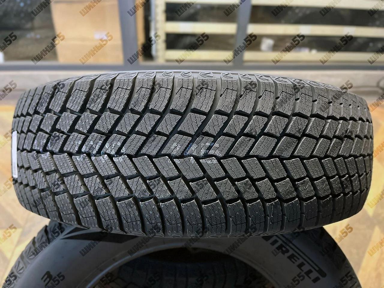 225/65R17 Pirelli Ice Zero FR 3 (106H)