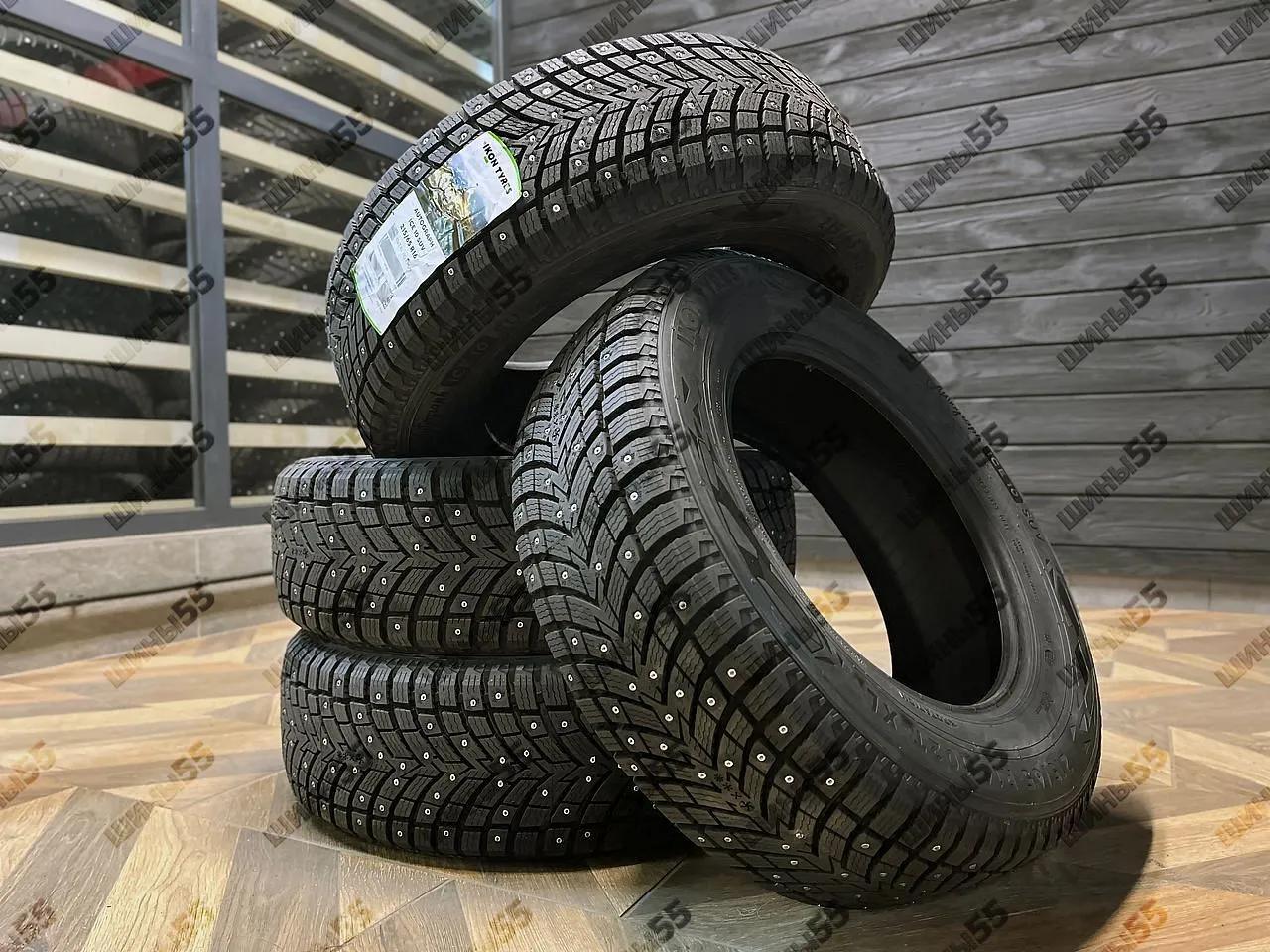 215/65R16 Ikon Autograph Ice 10 SUV (102T)