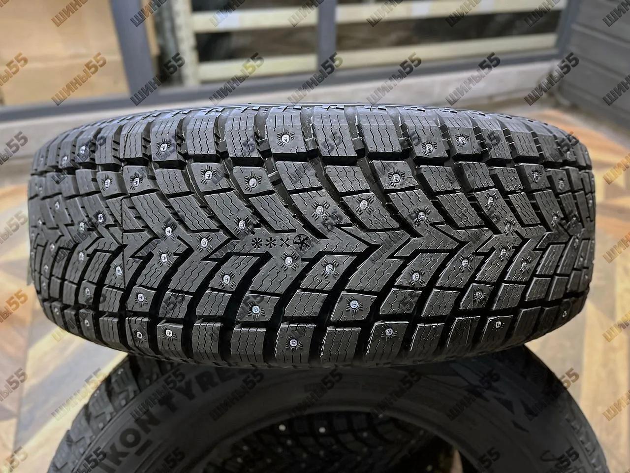 215/65R16 Ikon Autograph Ice 10 SUV (102T)