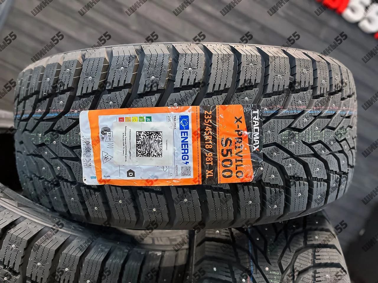 235/45R18 Tracmax X-Privilo S500 (98T)