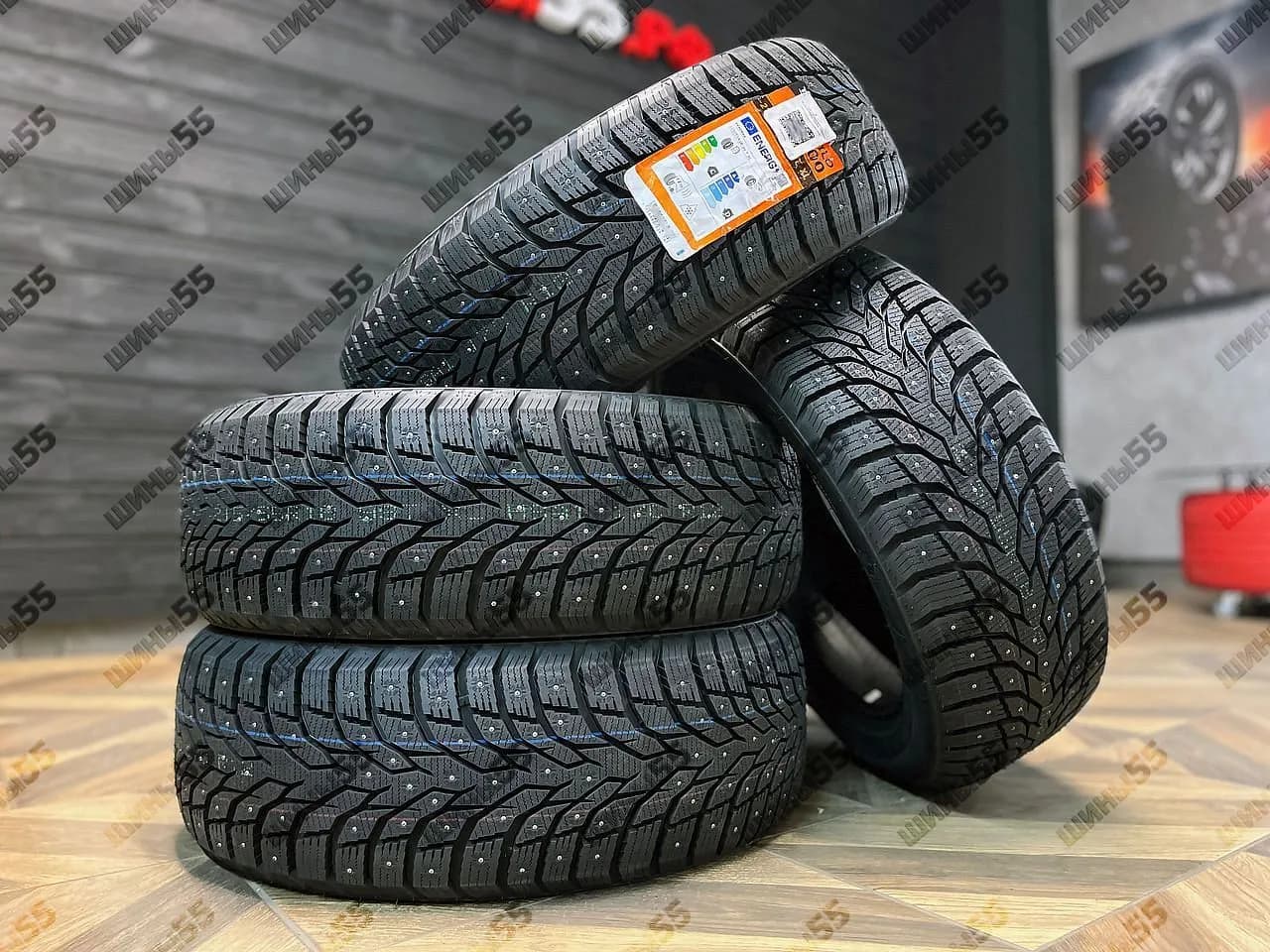 215/55R18 Tracmax X-Privilo S500 (99T)