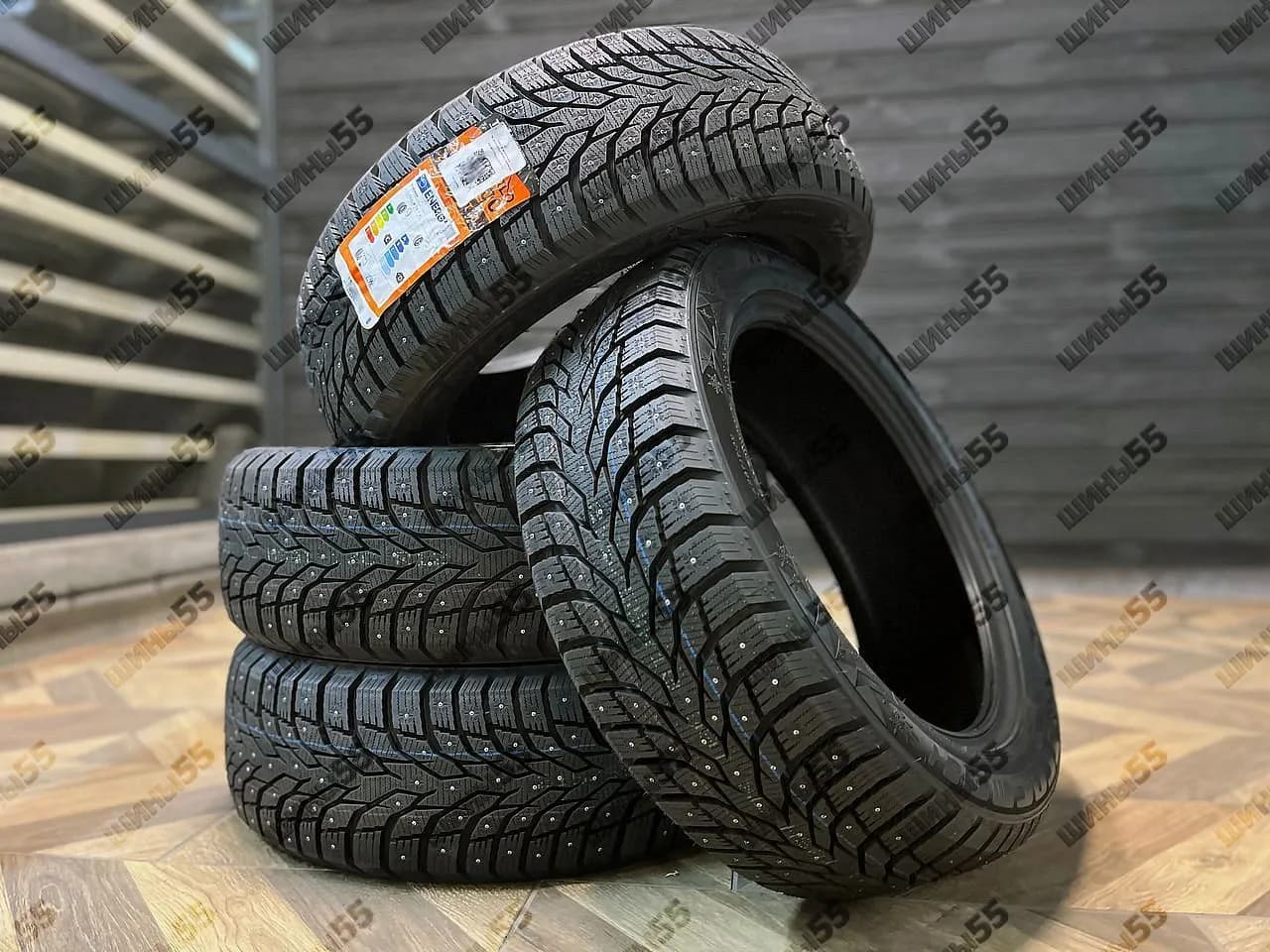 215/55R18 Tracmax X-Privilo S500 (99T)