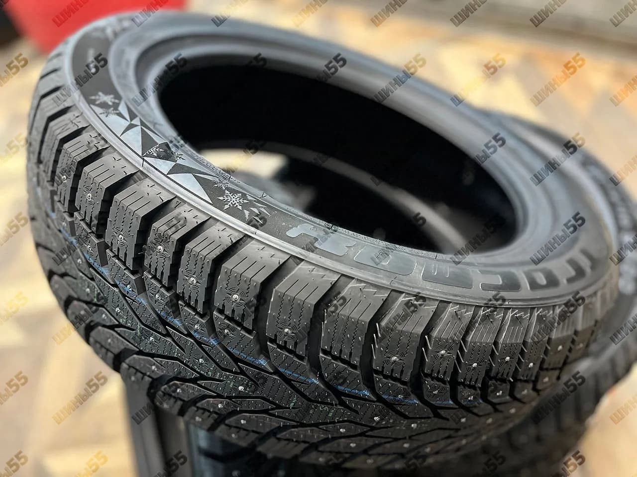 215/55R18 Tracmax X-Privilo S500 (99T)