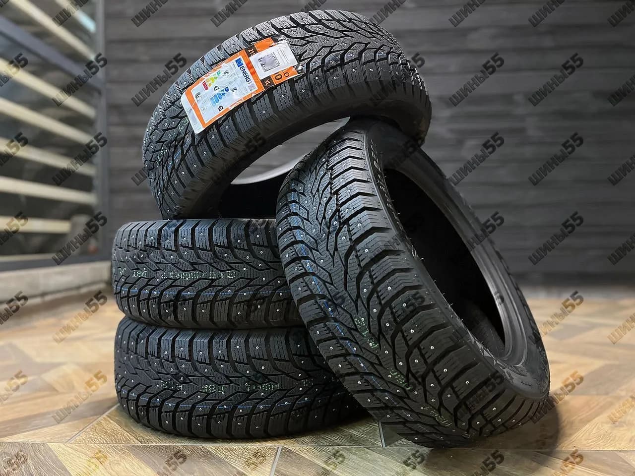 215/55R17 Tracmax X-Privilo S500 (98T)