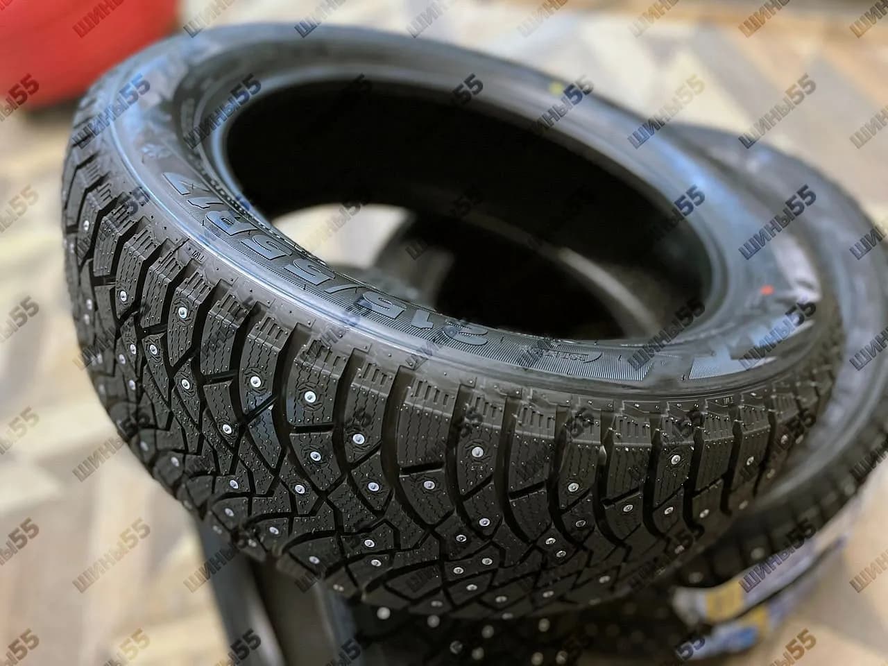 215/55R17 LingLong Leao Winter Defender Grip 2 (98T)