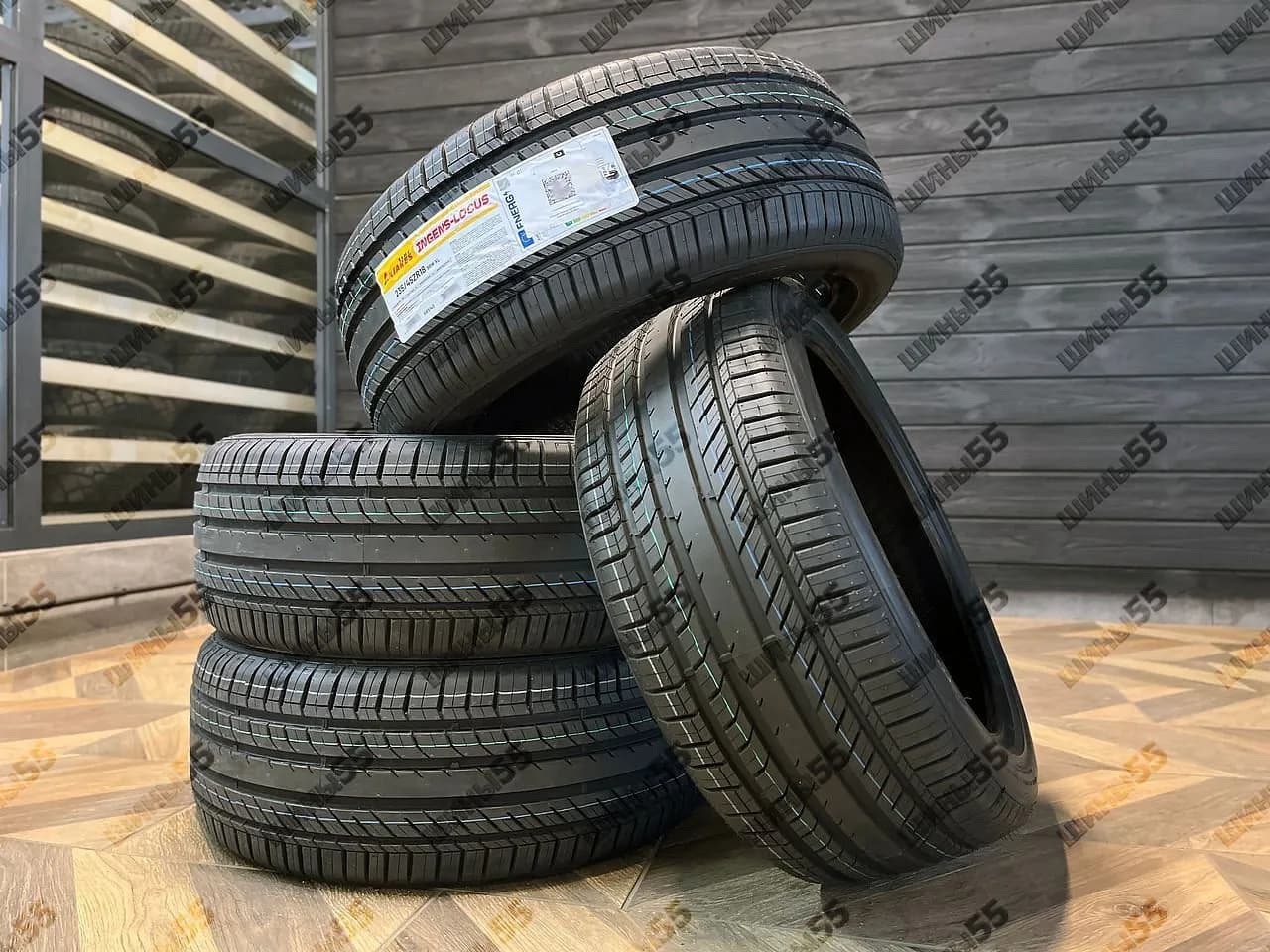 235/45R18 Antares Ingens-Locus (98W)