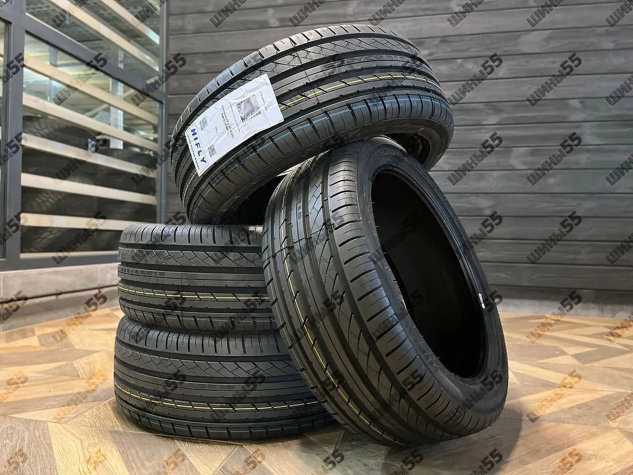 225/45R18 HiFly HF-805 (95W)