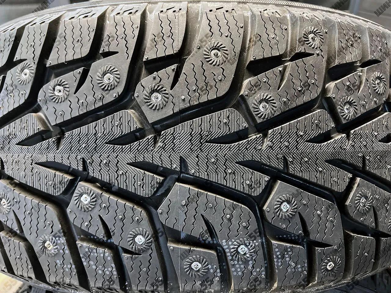 215/55R17 Yokohama IceGuard IG55 (98T)