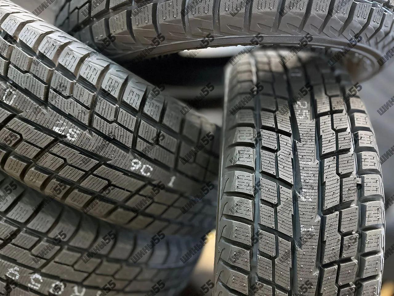 215/60R17 Yokohama Geolandar G073 (96Q)