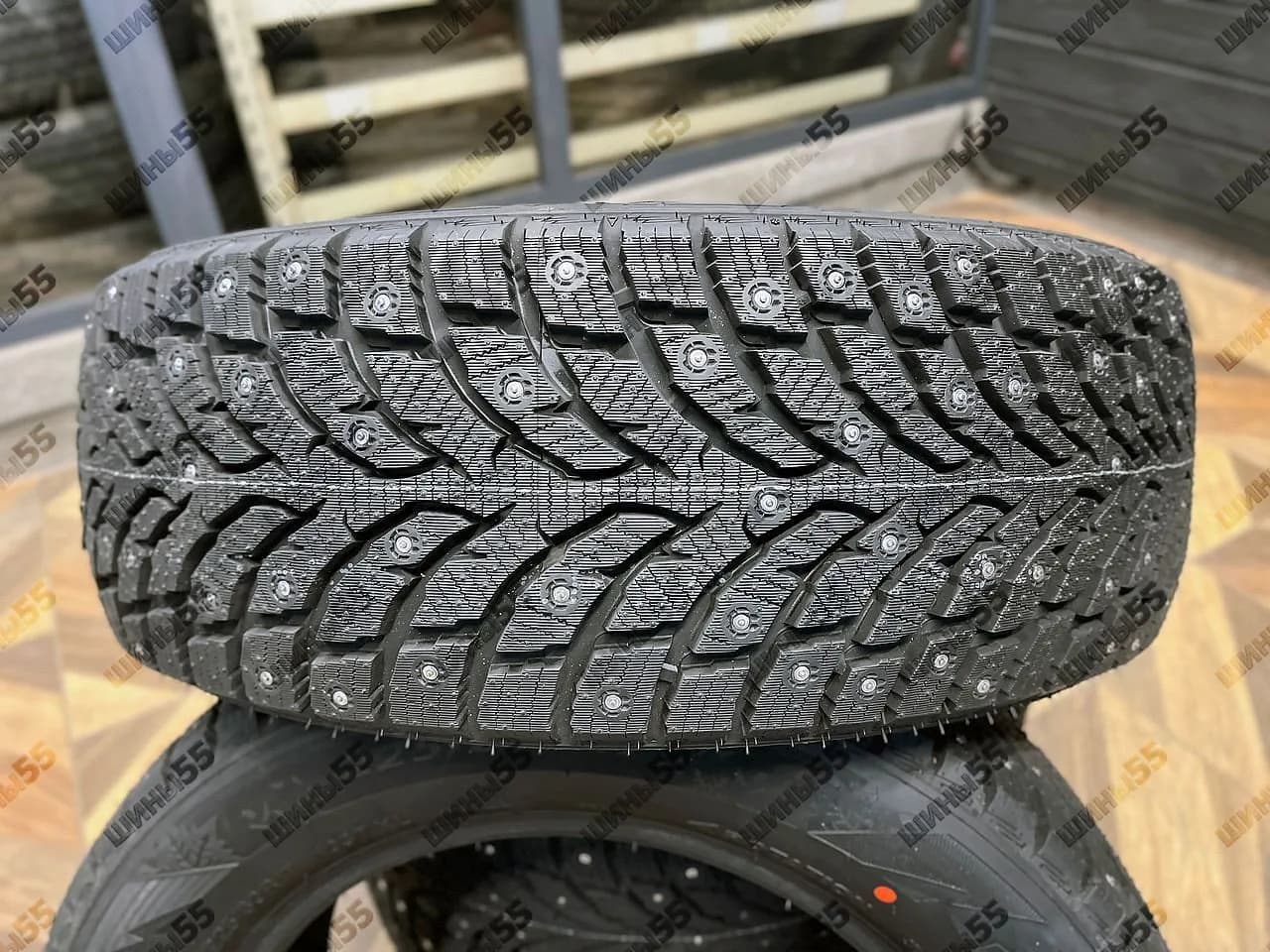 225/60R17 Landspider Arctictraxx (103T)