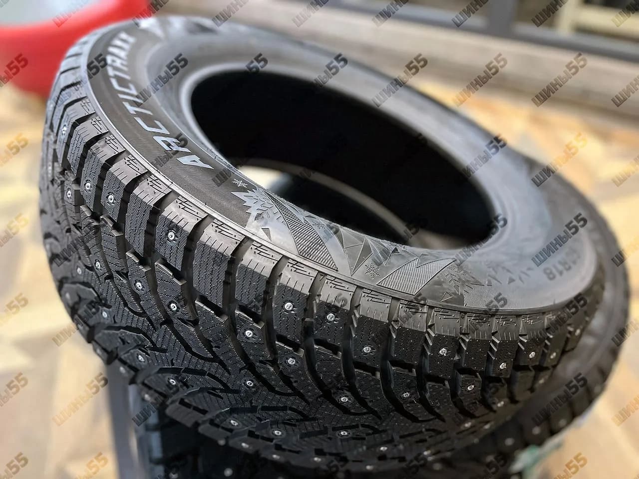 265/60R18 Landspider Arctictraxx (114T)
